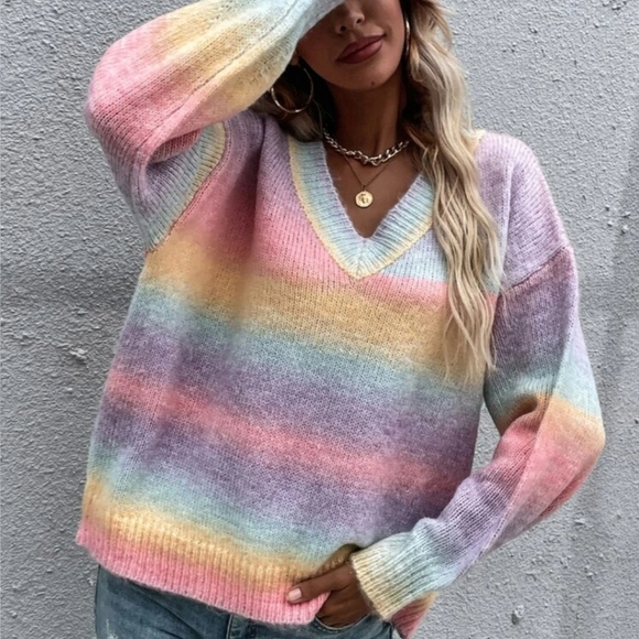 Ombre V-neck Drop Shoulder Sweater - Picture 3 of 4